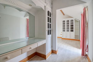 Dressing Room- click for photo gallery